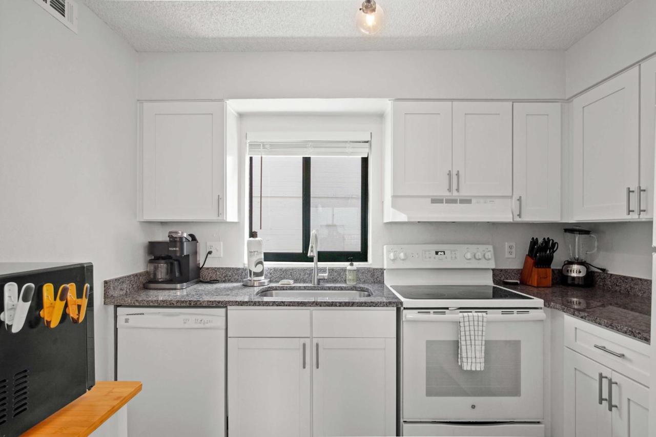 Oceanfront Daytona Beach Condo With Beach Views! Exterior photo